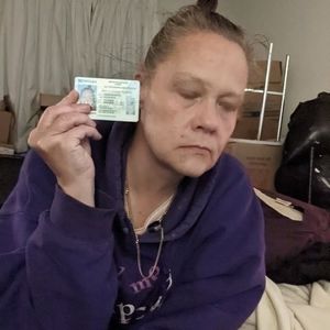 Meet your Posher, Cynthia